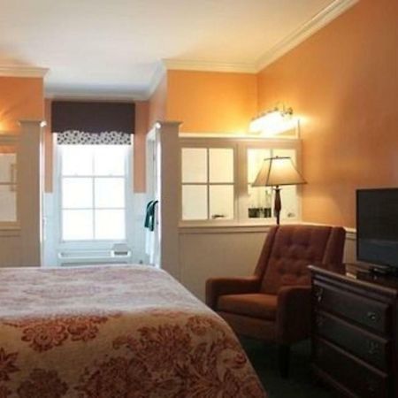 County Clare Inn Milwaukee Buitenkant foto