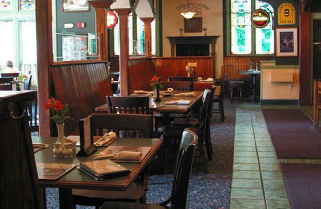 County Clare Inn Milwaukee Buitenkant foto